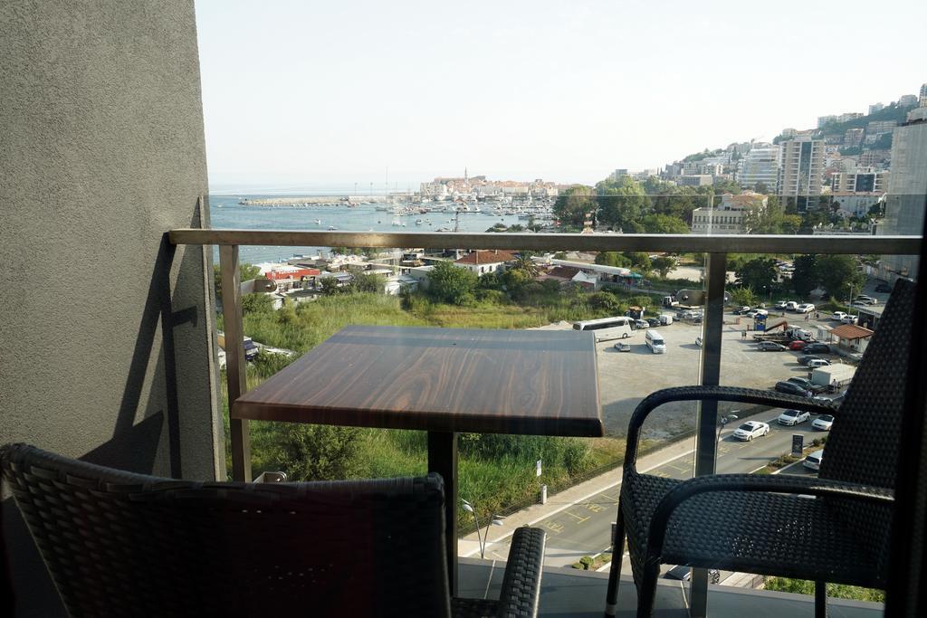 Budva Bay Breeze Apartments エクステリア 写真