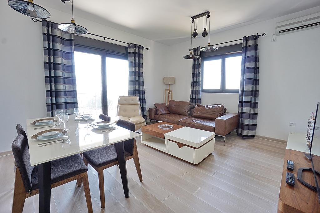 Budva Bay Breeze Apartments エクステリア 写真